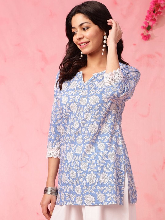 PRINTED TOP in L-BLUE color